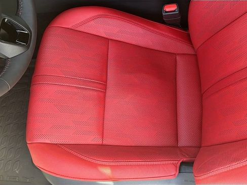Used 2025 Toyota Camry XSE AWD/4WD image 19