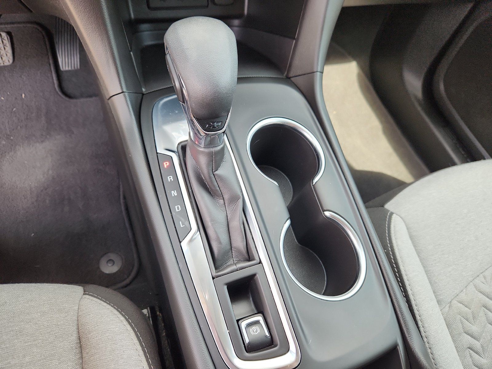 Used 2022 Chevrolet Equinox LT FWD image 22