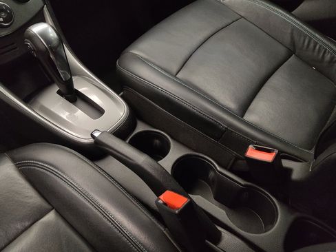 Used 2015 Chevrolet Trax LTZ FWD image 26