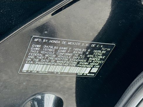 Used 2015 Honda Fit EX image 38