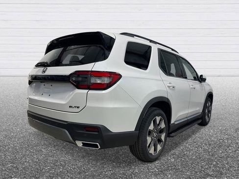 New 2026 Honda Pilot Elite image 7