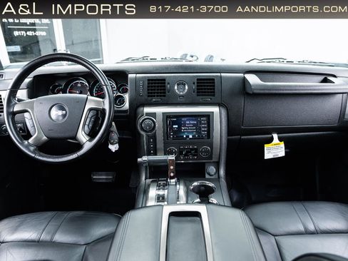 Used 2009 HUMMER H2 Luxury AWD/4WD image 6