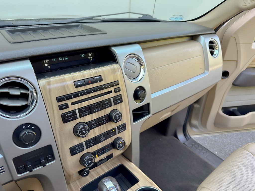 Used 2011 Ford F150 Lariat w/ Lariat Plus Pkg AWD/4WD image 20