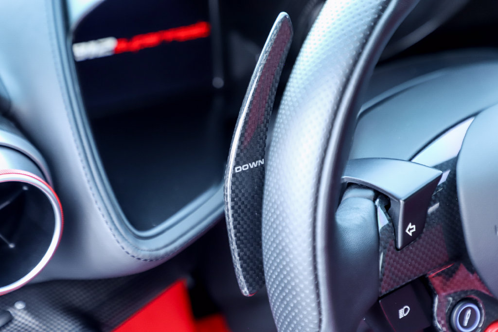 Certified 2018 Ferrari 812 Superfast RWD image 37
