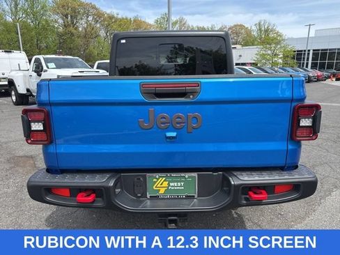 Used 2024 Jeep Gladiator Rubicon w/ Convenience Group AWD/4WD image 21