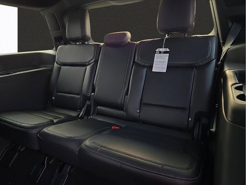 New 2025 Ford Expedition Platinum w/ Stealth Performance Package image 9
