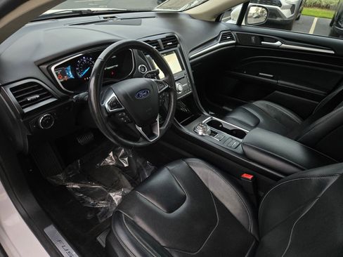 Used 2019 Ford Fusion Energi Titanium image 7