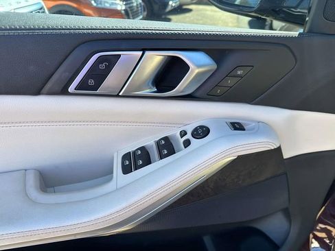 Used 2020 BMW X5 sDrive40i w/ Premium Package image 25