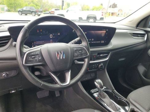 Used 2024 Buick Encore GX Preferred FWD image 6