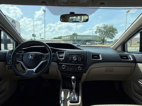 Used 2015 Honda Civic LX image 17