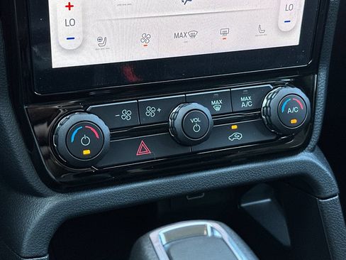 New 2026 Ford Ranger Lariat w/ Black Appearance Package AWD/4WD image 19