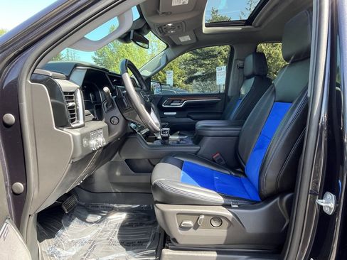 Used 2023 GMC Sierra 1500 Denali AWD/4WD image 10