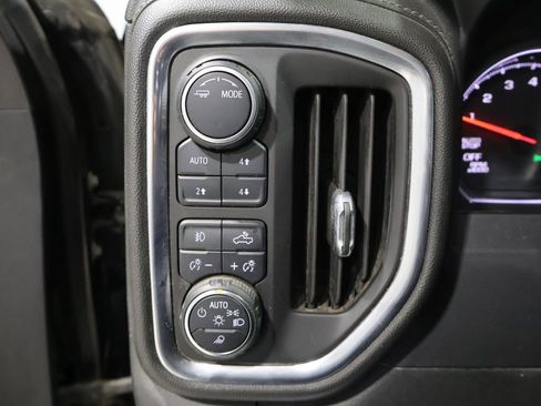Used 2020 Chevrolet Silverado 1500 LT Trail Boss image 34