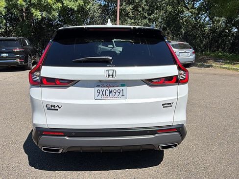Used 2026 Honda CR-V Sport Touring image 6