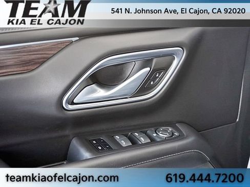 Used 2022 Chevrolet Suburban Z71 AWD/4WD image 26
