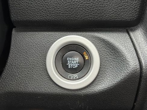 Used 2017 RAM 1500 Limited image 14