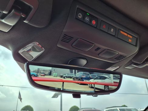 Used 2022 Chevrolet Corvette Stingray Premium Cpe w/ 3LT image 24