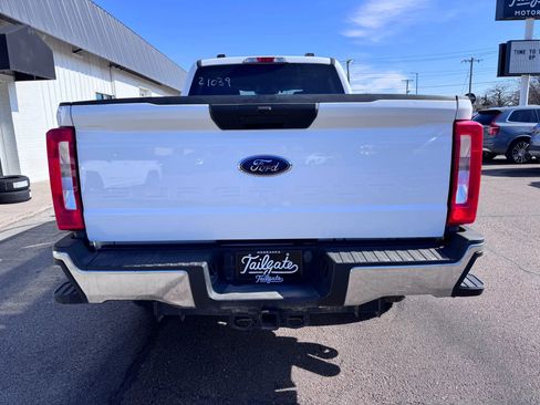 Used 2023 Ford F250 XLT w/ F-250 >10K GVWR Package image 7