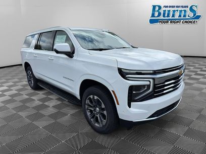 New 2026 Chevrolet Suburban LT w/ Comfort Package