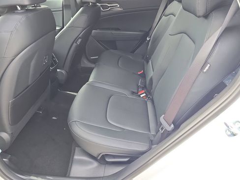New 2026 Kia Sportage EX FWD image 17