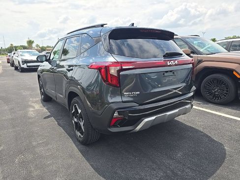 Certified 2025 Kia Seltos S FWD image 13
