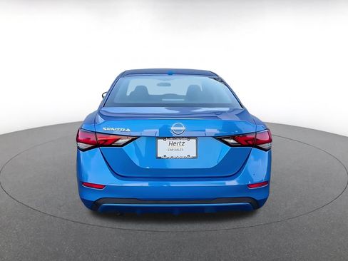 Used 2025 Nissan Sentra SV FWD image 10