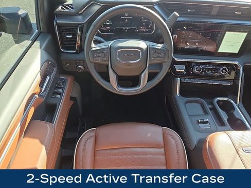 Used 2025 GMC Sierra 3500 Denali Ultimate image 16