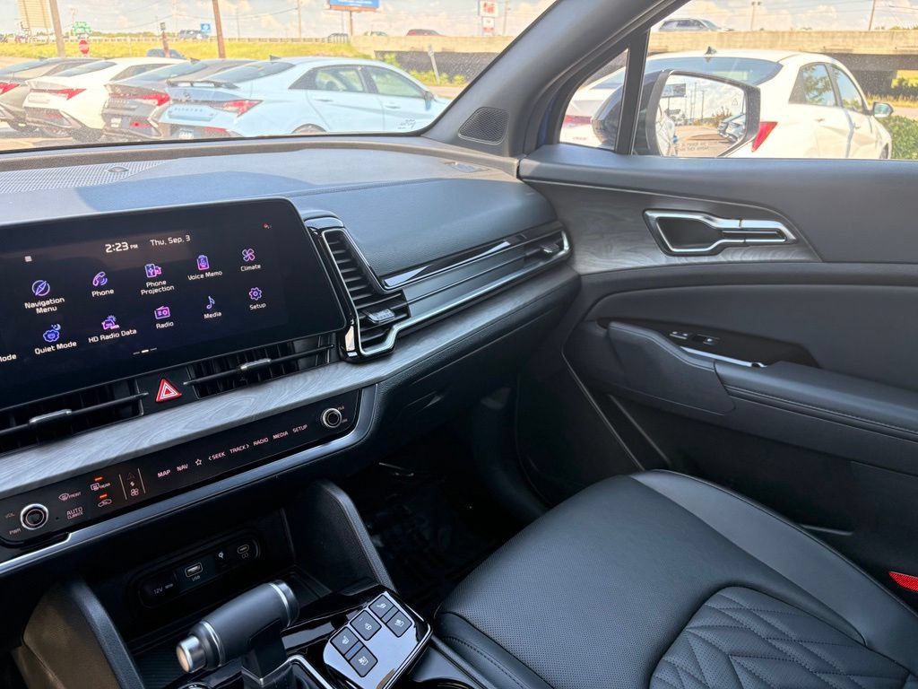 Used 2025 Kia Sportage X-Pro Prestige AWD/4WD image 20