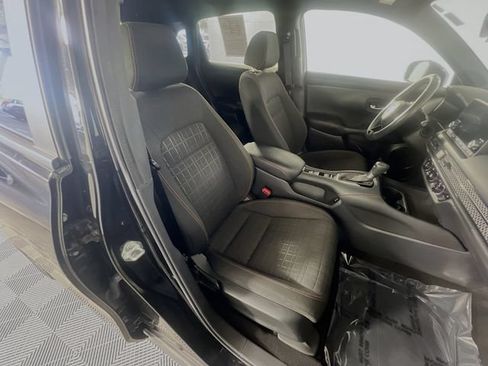 Used 2024 Honda HR-V Sport image 30