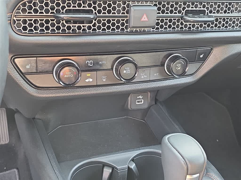 Certified 2025 Honda HR-V Sport image 22