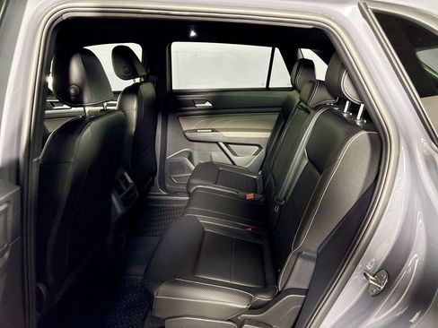 Used 2023 Volkswagen Atlas Cross Sport SEL R-Line image 21