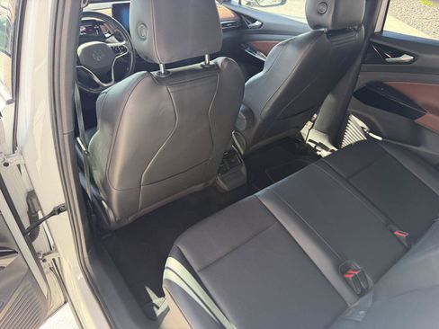 Used 2021 Volkswagen ID.4 Pro S w/ Gradient Package RWD image 16