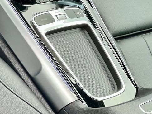 Certified 2024 Mercedes-Benz GLB 250 GLB 250 image 16