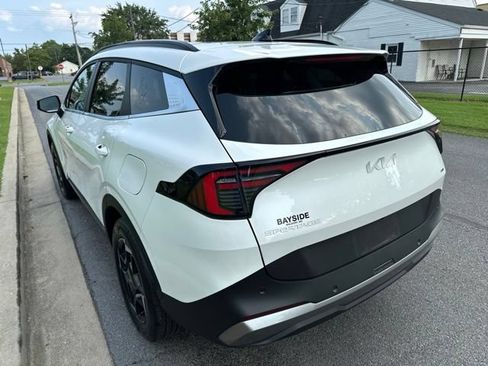 Certified 2026 Kia Sportage EX w/ EX Panoramic Sunroof Package AWD/4WD image 14