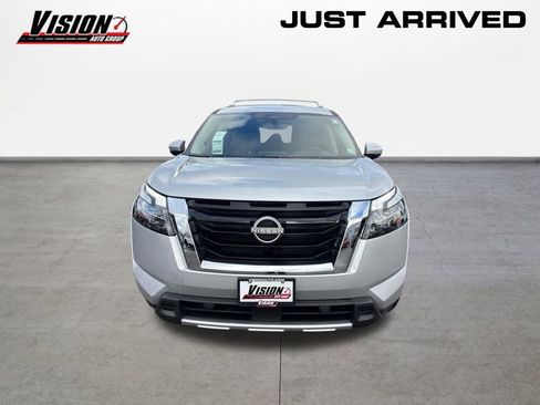 New 2025 Nissan Pathfinder SL w/ Cargo Package image 2