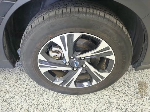 Used 2025 Subaru Crosstrek 2.0i Premium AWD/4WD image 13