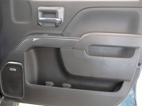 Used 2018 GMC Sierra 2500 SLT image 24