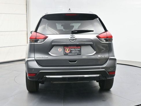 Used 2019 Nissan Rogue SV w/ Premium Package AWD/4WD image 19