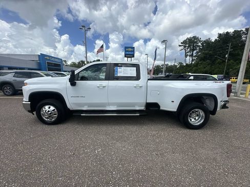 Used 2025 Chevrolet Silverado 3500 LT w/ Safety Package AWD/4WD image 13