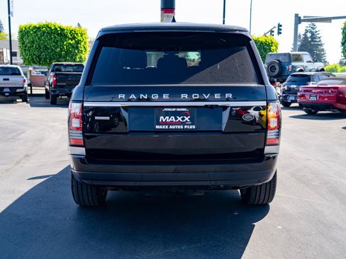 Used 2017 Land Rover Range Rover Supercharged AWD/4WD image 10