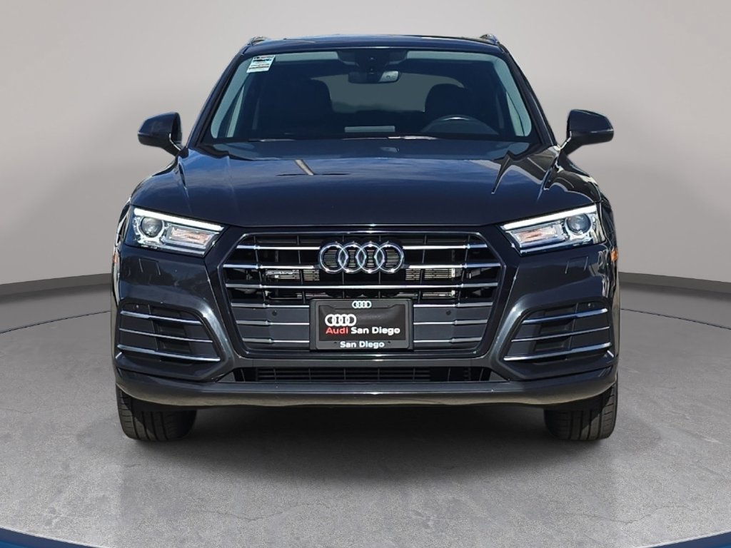 Used 2020 Audi Q5 e Premium w/ Convenience Package AWD/4WD image 3