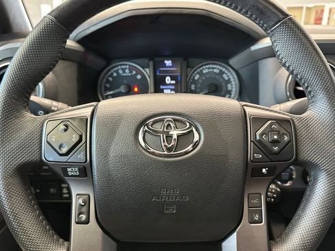 Used 2022 Toyota Tacoma TRD Sport w/ TRD Premium Sport Package image 25