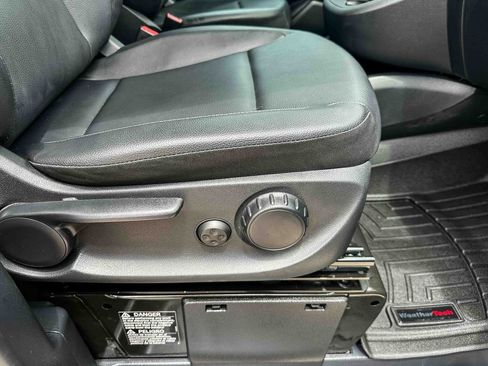 Used 2022 Mercedes-Benz Metris image 21
