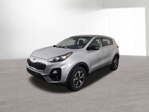 Certified 2021 Kia Sportage LX w/ LX AWD Popular Package image 2