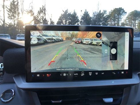 Used 2025 Ford Explorer ST image 17