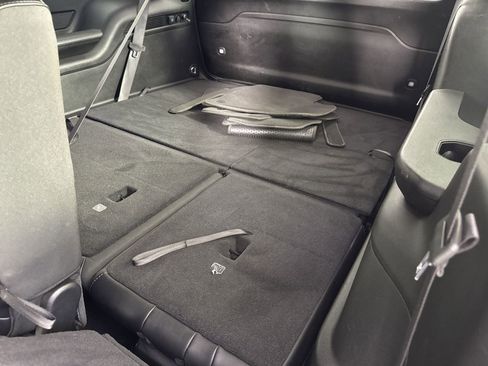 Used 2024 Jeep Wagoneer Series II w/ Flexible Seating Group image 22