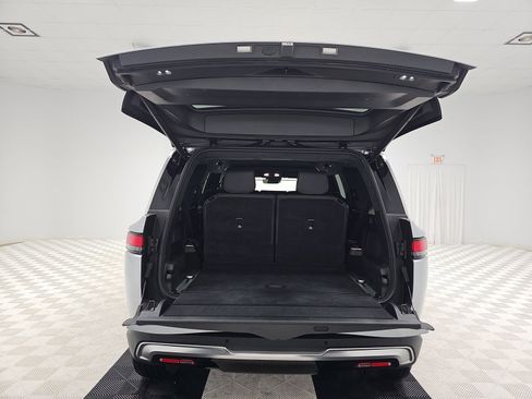 Used 2024 Rivian R1S Adventure image 15