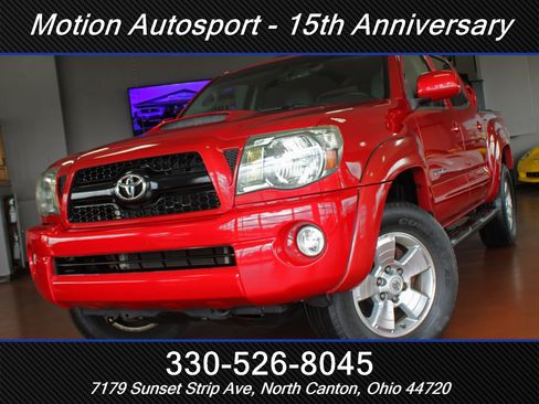 Used 2011 Toyota Tacoma 4x4 Double Cab w/ TRD Sport Pkg image 47