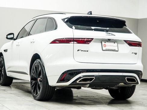 Used 2023 Jaguar F-PACE R-Dynamic S image 10