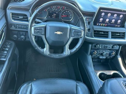 Used 2021 Chevrolet Tahoe LT w/ LT Signature Package image 8